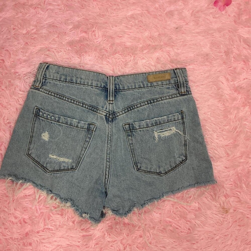 Sold - Picture 3 of 6